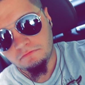 Meet your Posher, Christopher